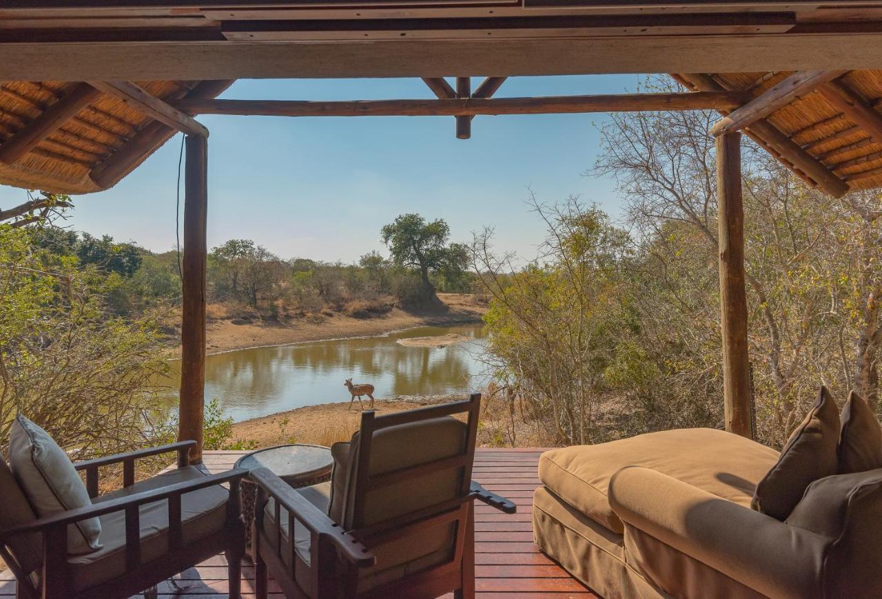 Waterbuck Game Lodge Thornybush Nature Reserve Thornybush Game Reserve Exterior photo