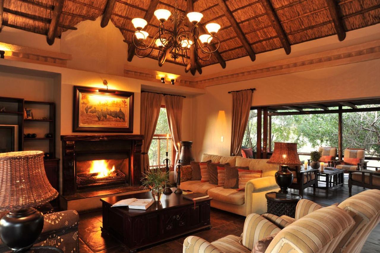 Waterbuck Game Lodge Thornybush Nature Reserve Thornybush Game Reserve Exterior photo